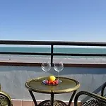 Righetto Fronte Mare 3*