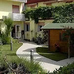 Righetto Fronte Mare 3*