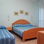 Szálloda Righetto Fronte Mare 3*