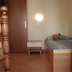 Szálloda Righetto Fronte Mare 3*