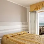Righetto Fronte Mare Szálloda