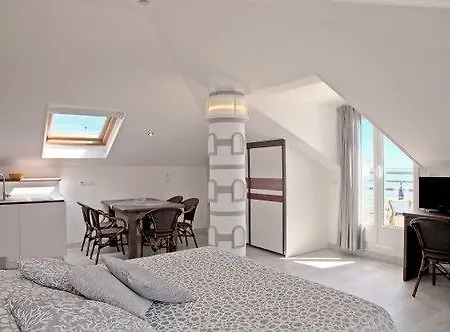 Hotel Righetto Fronte Mare 3*