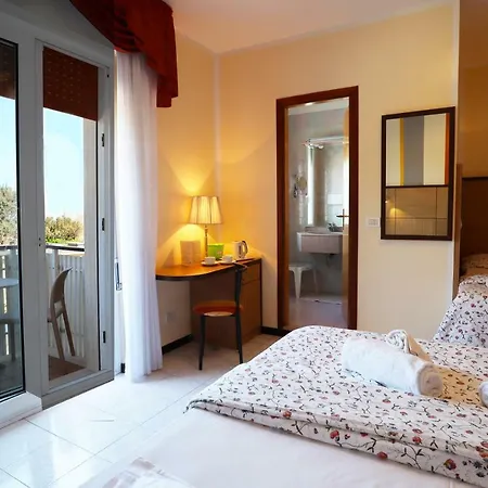 Righetto Fronte Mare Hotel 3*