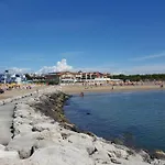 Righetto Fronte Mare 3* 카발리노