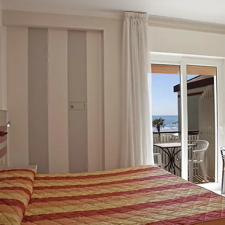 Righetto Fronte Mare Hotel 3*